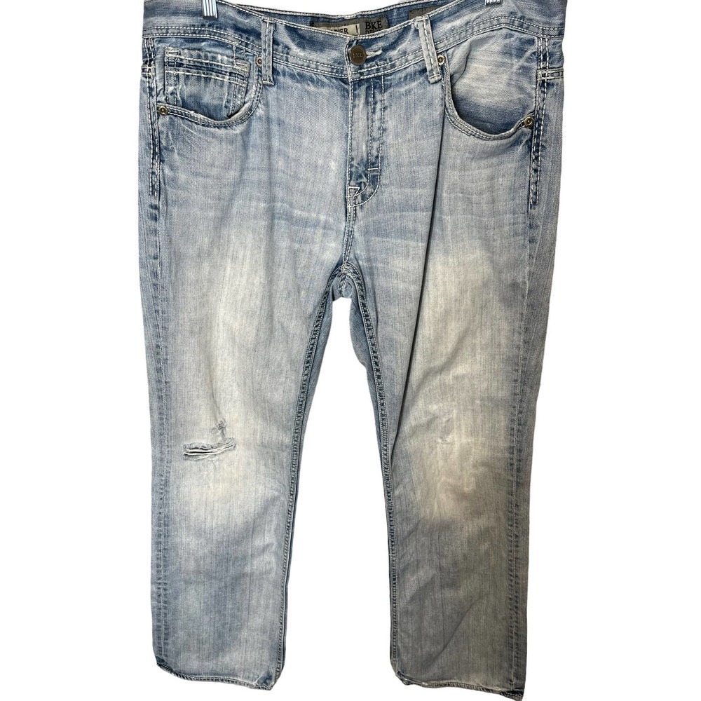 Buckle BKE Denim Men's Low Rise Carter Bootcut Relaxed Distressed Jeans